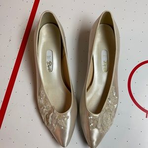 Satin low heal pumps